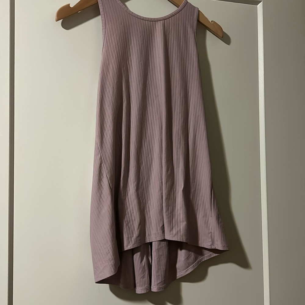 Oiselle simple stripe drape tank | size 04 | EUC